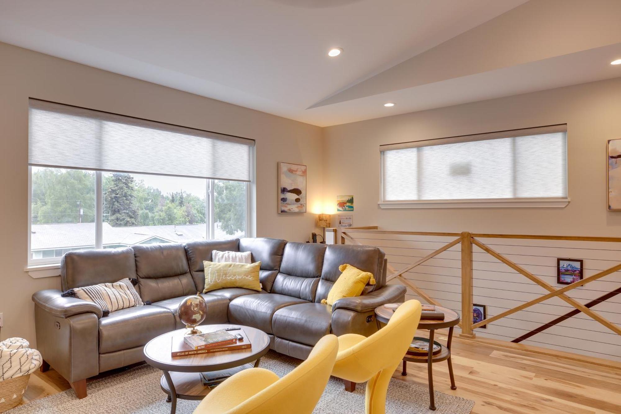 Anchorage Apartment With A View About 3 Mi To Airport Екстериор снимка
